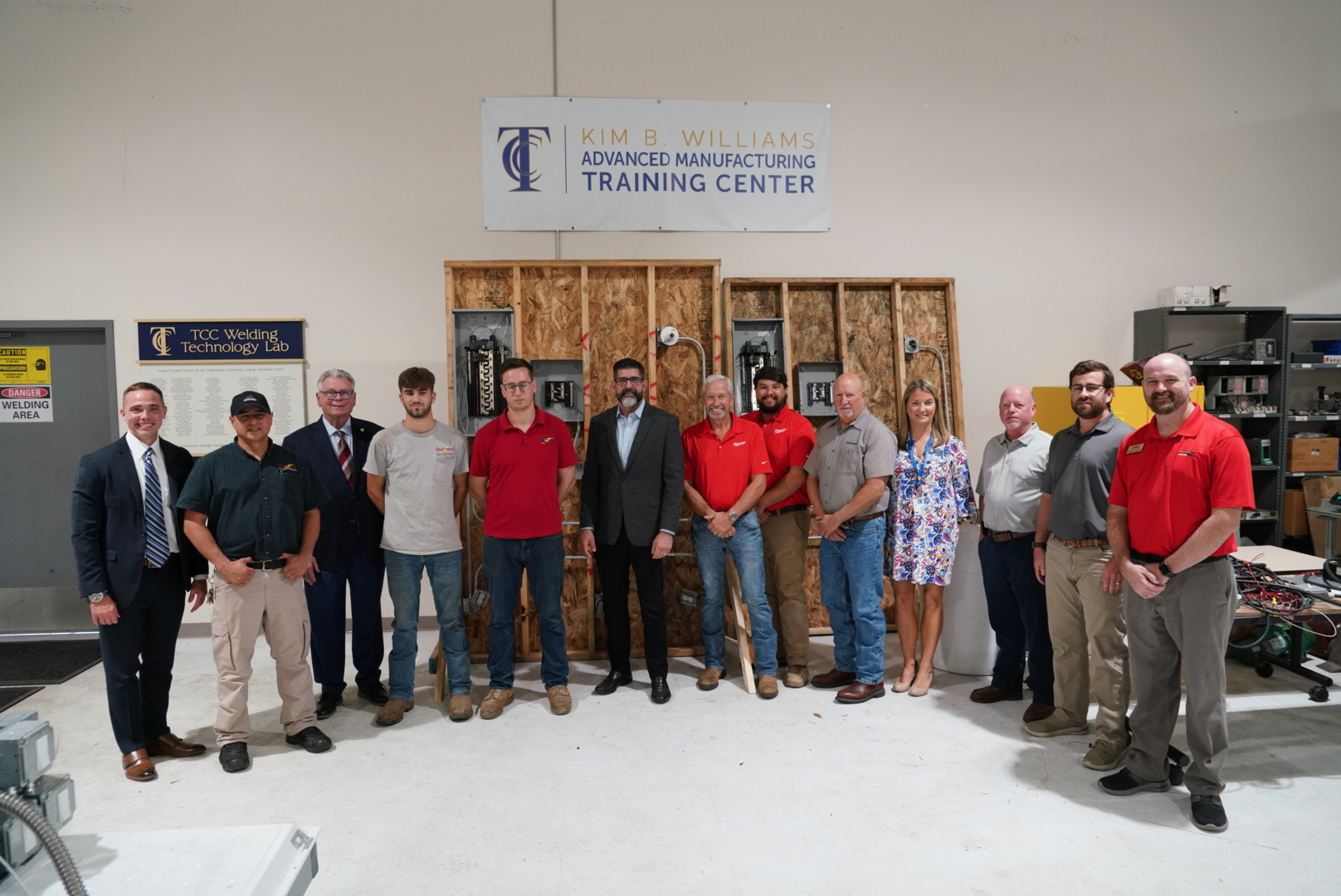 Commissioner Diaz, Chancellor of the Division of Career and Adult Education Kevin O’Farrell and Tallahassee Community College President Dr. Jim Murdaugh met with staff and apprentices of the Electrical Apprenticeship Program at Tallahassee Community College.
